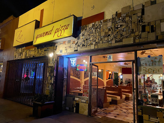 Zia Gourmet Pizza storefront in San Diego, known for organic and unique pizza creations.